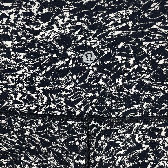 Lululemon Wunder Under High Rise Legging 30" Size 4 Chirasu Black / Alpine White - Picture 6 of 7